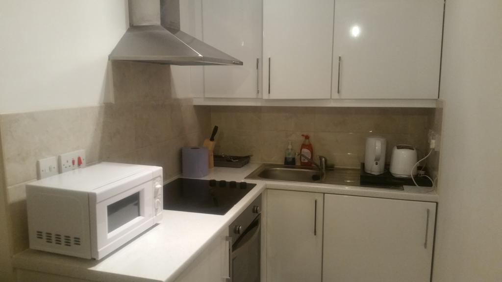 City House イルフォード エクステリア 写真